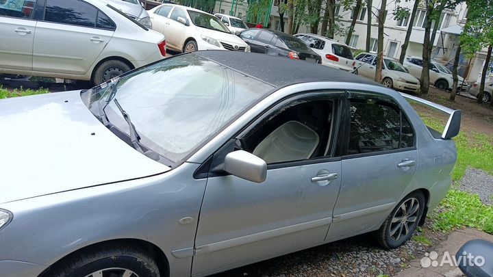Mitsubishi Lancer 1.6 МТ, 2005, 17 000 км