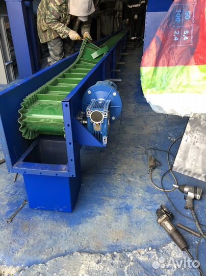 Ленточный транспортёр 300 мм