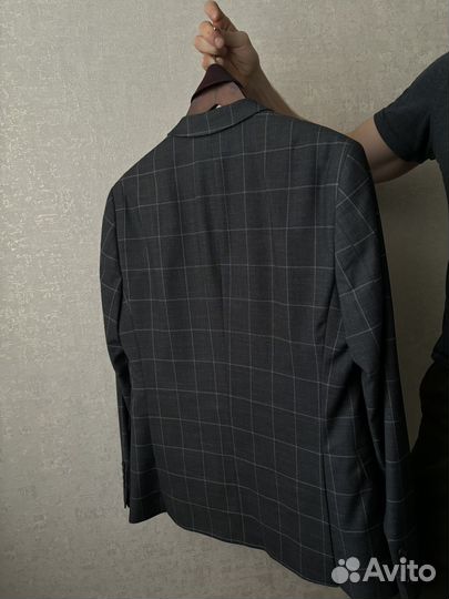 Мужской костюм тройка