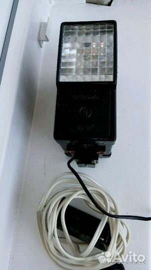 Объектив canon,Зенит 11 +вспышка