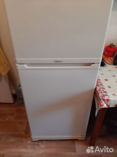 Продаётся холодильник stinol 102