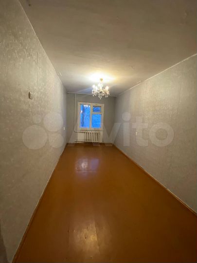 4-к. квартира, 84 м², 3/5 эт.