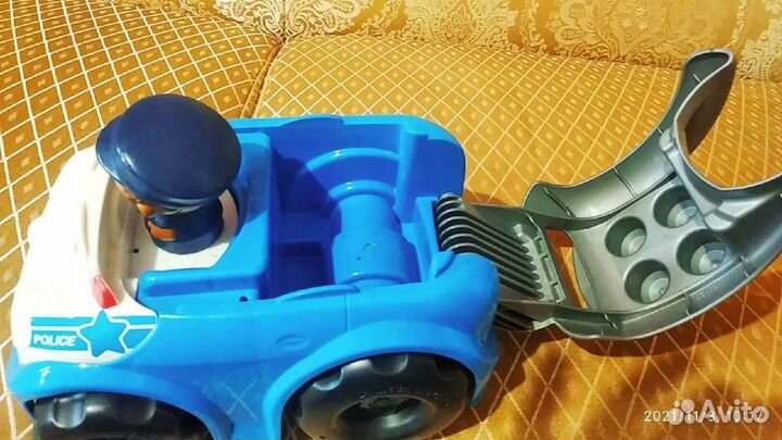 Полицейская машина