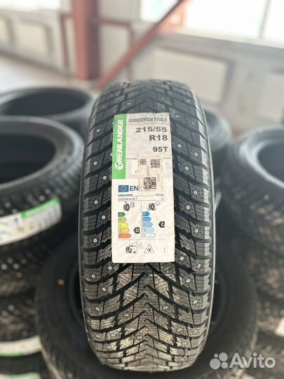 Grenlander Icedefensor Stud II 215/55 R18 95T