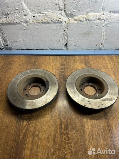 Диск тормозной передний Nissan Note хэтчбек 1.4