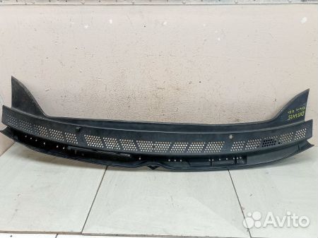 Водосток лобового стекла (жабо)