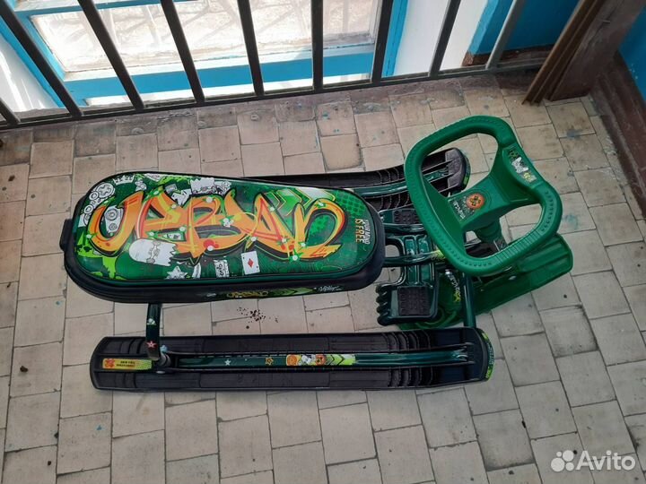 Детский снегокат