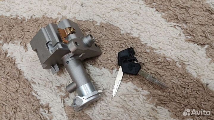 Замок зажигания Suzuki Lets 4 5 Address V125 V50