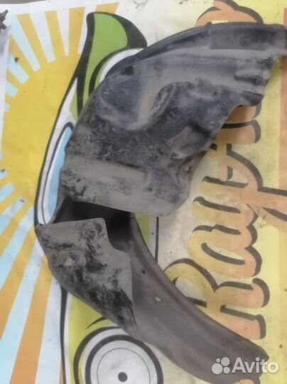 Локер (подкрылок) задний левый Nissan Almera G15