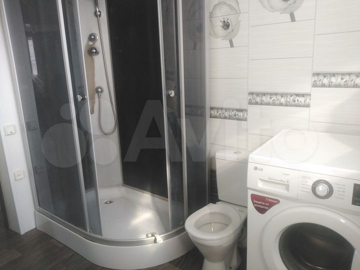 Дом 67 м² на участке 10 га