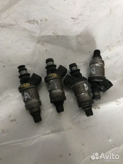 Форсунка Honda Domani MB4 D16A