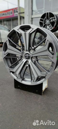 Диски Toyota Venza R19