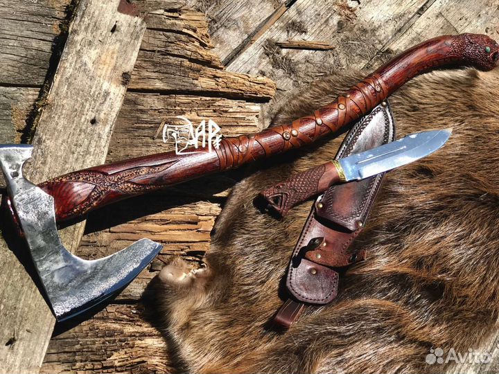 Кованый топор Ермунгард