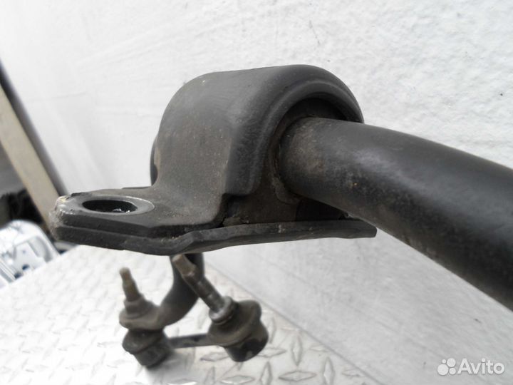 Стабилизатор задний Jeep Grand Cherokee 4 (WK2) 68