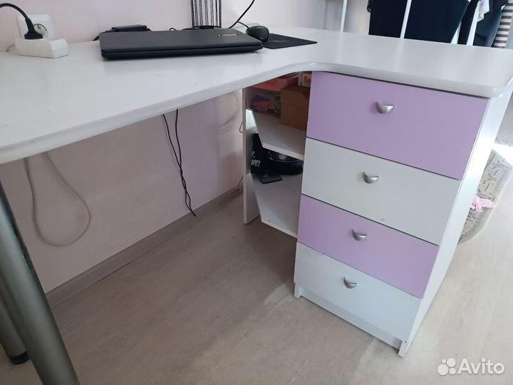 Комплект детской мебели бу