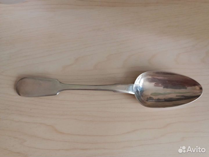 Серебряная столовая ложка