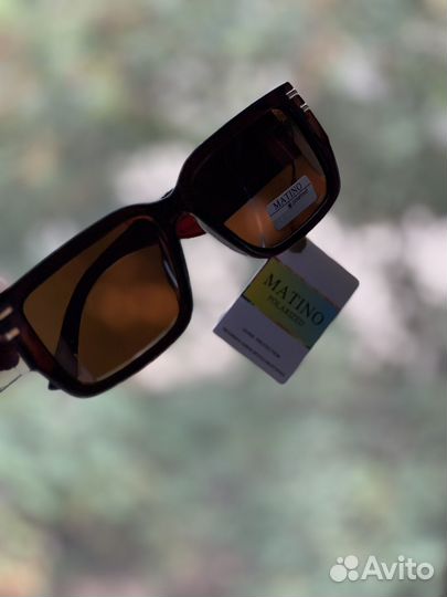 Солнцезащитные очки. 2 модели