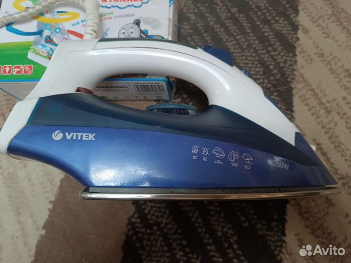 Утюг с паром