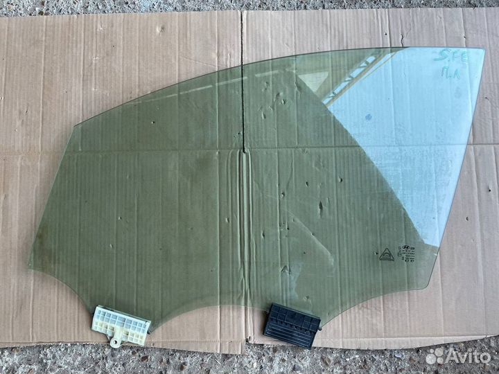 Переднее левое стекло Хендай Санта Фе 4 тм