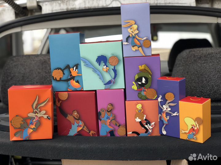 Космический джем макдональдс