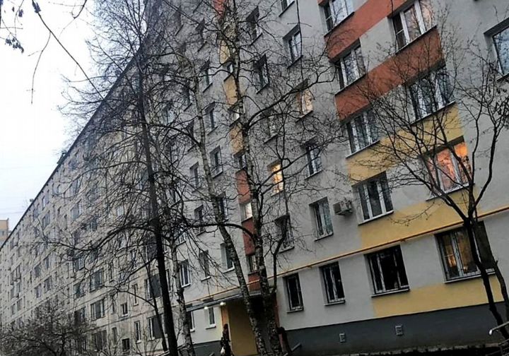 Комната 11,4 м² в 3-к., 1/9 эт.