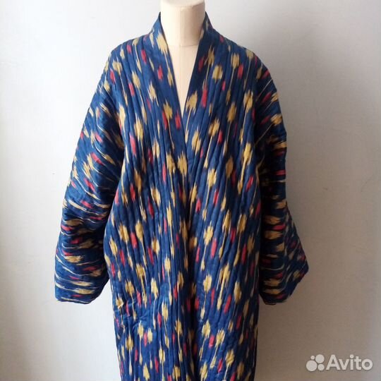 Стеганый теплый кафтан из иката. Кимоно утепленное
