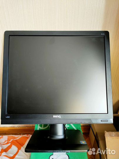 Монитор Benq