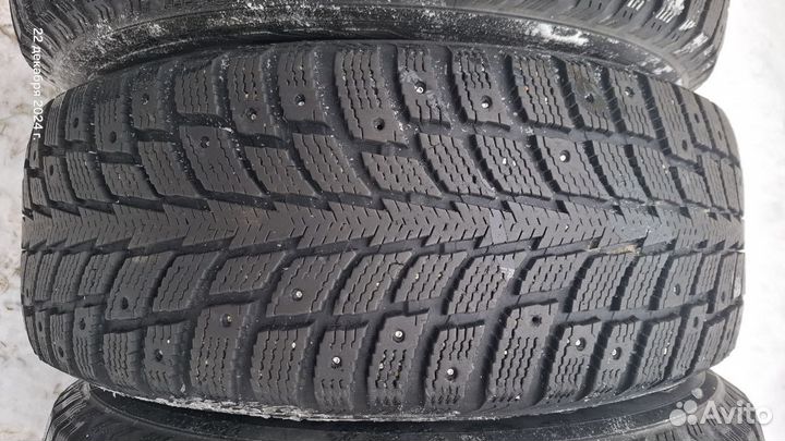 Nokian Tyres Hakkapeliitta 2 235/60 R16 100T