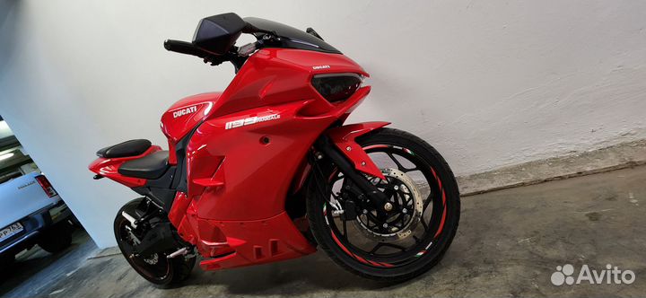 Электромотоцикл Ducati Panigale