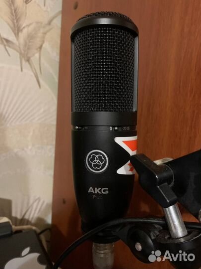 Компелкт звукового оборудования