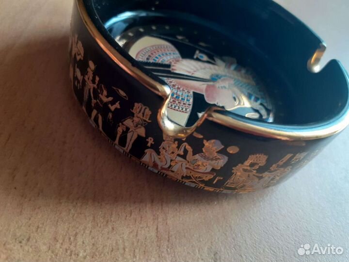 Пепельница