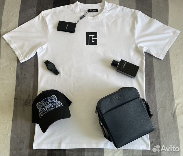 Футболка Balmain QR