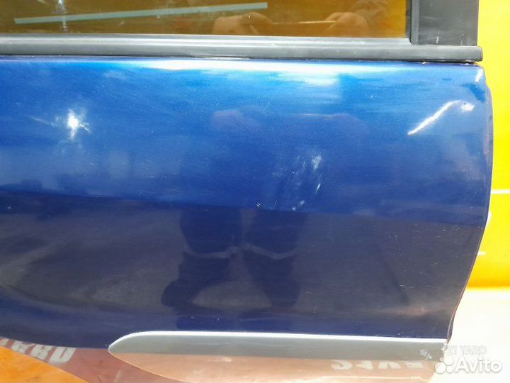 Дверь задняя правая Toyota RAV4