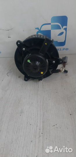 Моторчик печки Опель Мерива Б