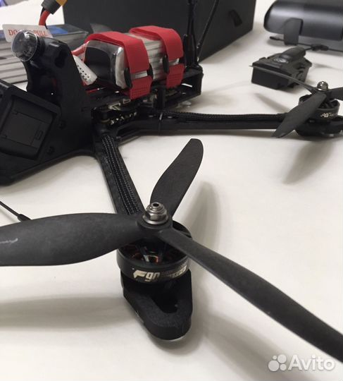 Квадрокоптер FPV Frank 8’’