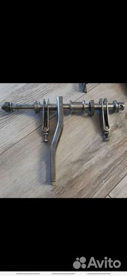 Ось заднего колеса в сборе на Ява/350-638, 634