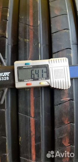 Pirelli P Zero 255/40 R21 102Y