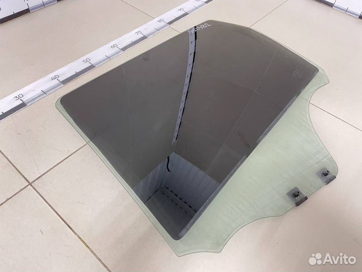 Стекло двери задней левой Nissan Terrano D10 2014