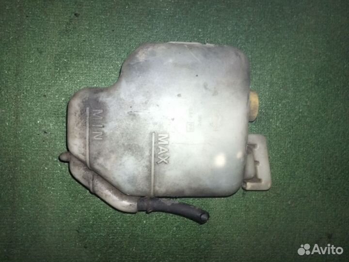 Расширительный бачок радиатора nissan maxima A32