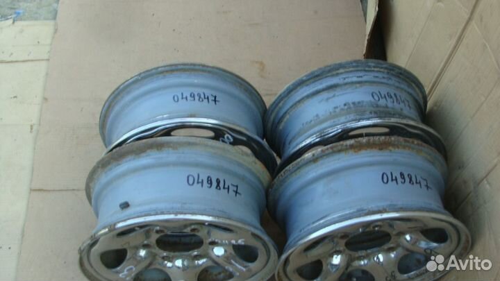 Диски р15 комплект Nissan terrano 1 90г