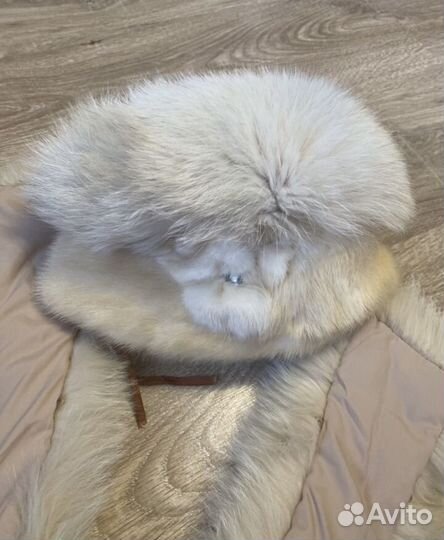 Шапка и воротник, мех норка и енот