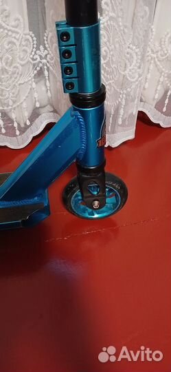 Трюковой самокат