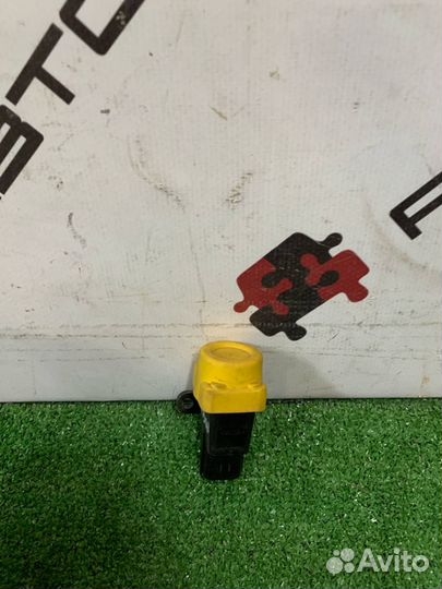 Выключатель топливного насоса Ford Fusion 1.4