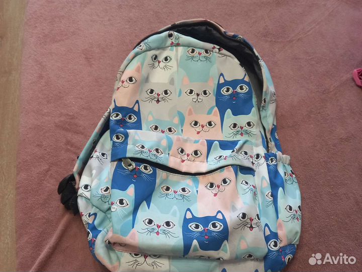 Школьный рюкзак