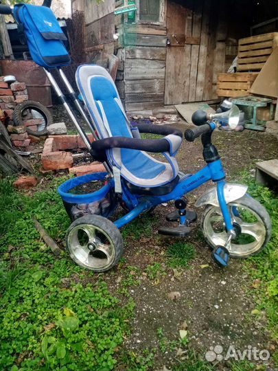 Детский трехколесный велосипед