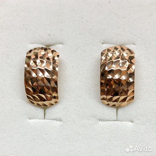 Золотые серьги 585 пробы