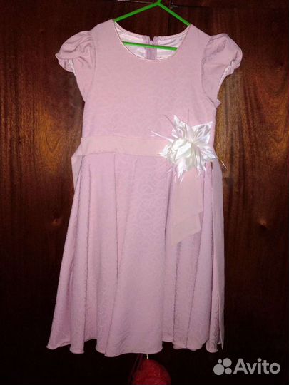 Нарядное платье