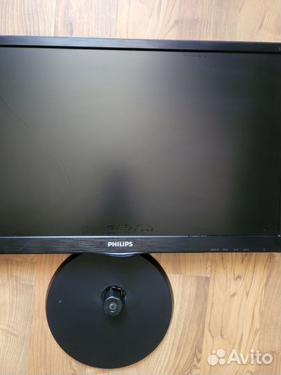 Мониторы Samsung и Philips