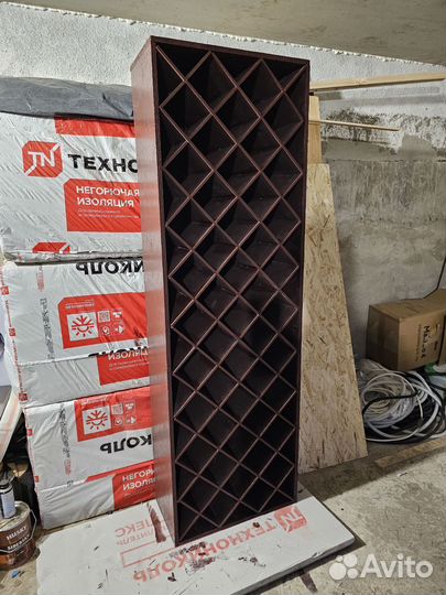 Шкаф для хранения вина