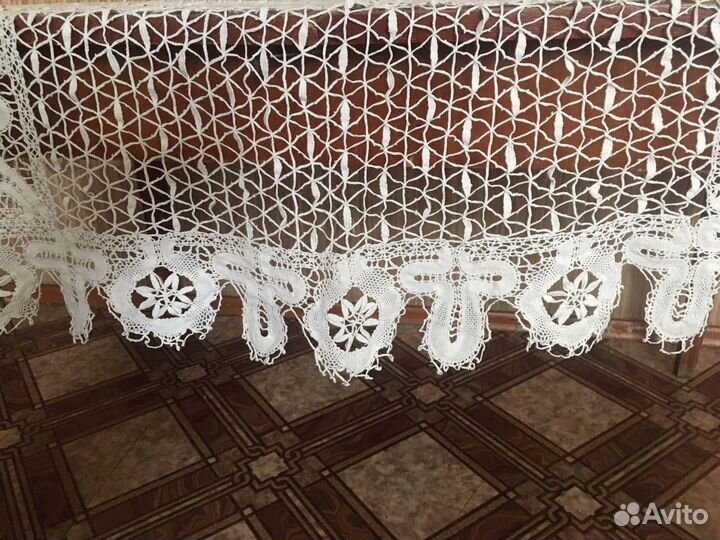 Скатерть из вологодского кружева старинная